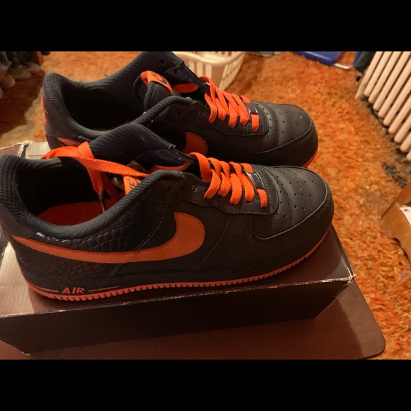 Air Force 1’s - Picture 1 of 4